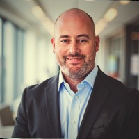 Headshot_Daniel Miller